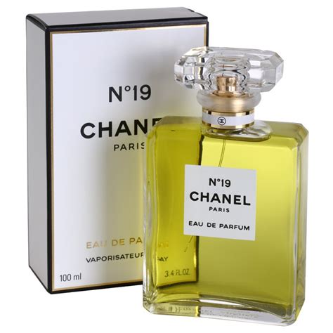 chanel no 19 eau de parfum vaporisateur spray 100ml|where to buy chanel 19.